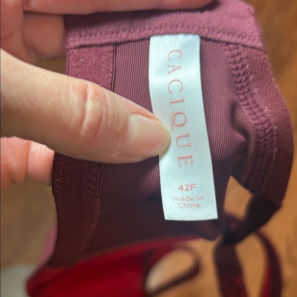 Cacique Red Lace Bra, underwire, lined, 42F - Picture 8 of 8